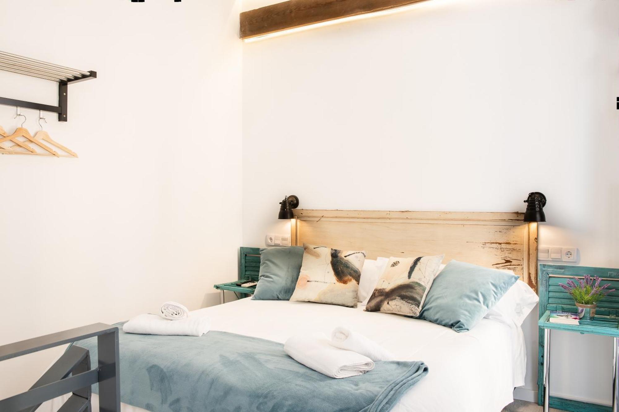 Apartment Acanthus Seville